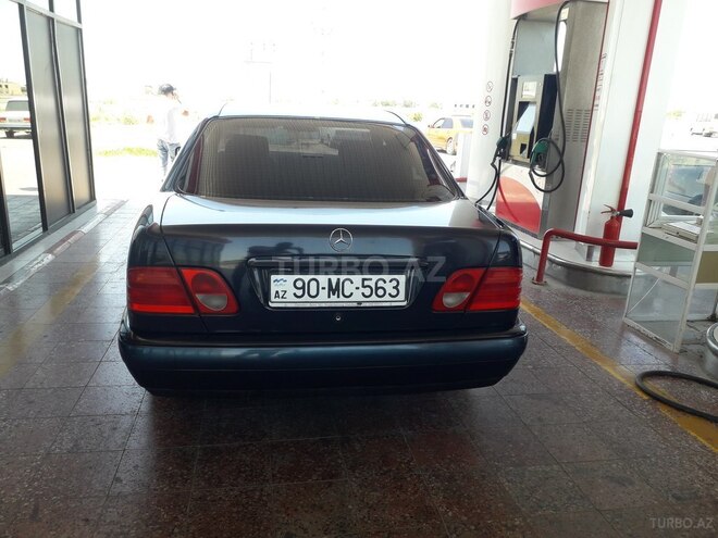 Mercedes E 200 1997, 352,246 km - 2.0 л - Sumqayıt