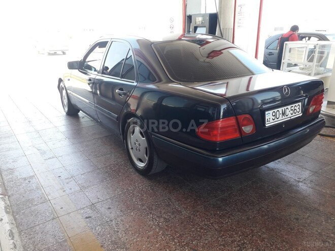 Mercedes E 200 1997, 352,246 km - 2.0 л - Sumqayıt