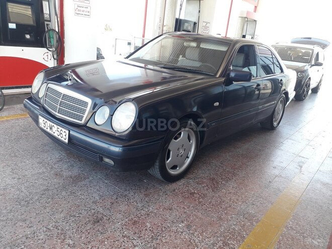 Mercedes E 200 1997, 352,246 km - 2.0 л - Sumqayıt