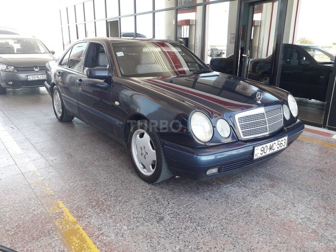 Mercedes E 200 1997, 352,246 km - 2.0 л - Sumqayıt