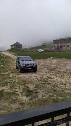 Mercedes ML 320 2001, 250,000 km - 3.2 l - Qusar