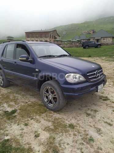 Mercedes ML 320 2001, 250,000 km - 3.2 l - Qusar