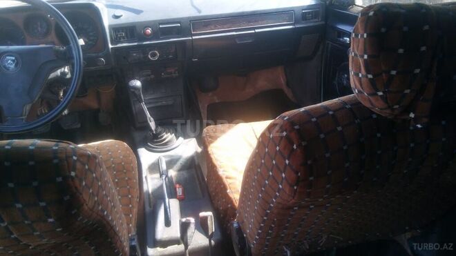 GAZ 24 1986, 365,298 km - 2.4 l - Salyan