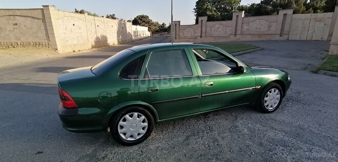 Opel Vectra 1996, 356,000 km - 2.0 l - Bakı