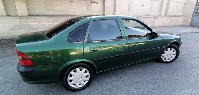 Opel Vectra 1996, 356,000 km - 2.0 l - Bakı