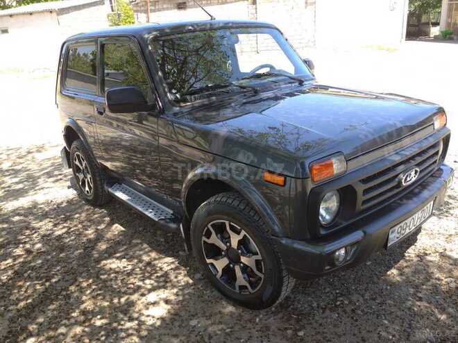 LADA (VAZ) Niva 2020, 18,000 km - 1.7 л - Gəncə