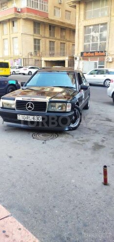 Mercedes 190 1992, 268,000 km - 1.8 л - Bakı