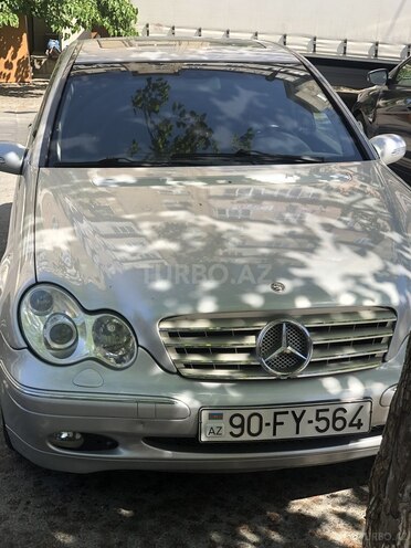 Mercedes C 320 2000, 291,000 km - 3.2 л - Bakı