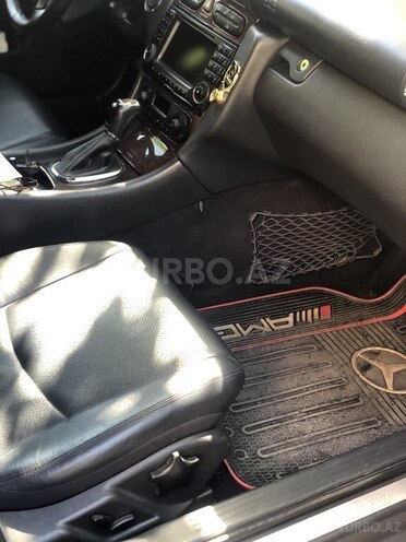 Mercedes C 320 2000, 291,000 km - 3.2 л - Bakı