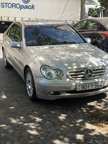 Mercedes C 320 2000, 291,000 km - 3.2 л - Bakı