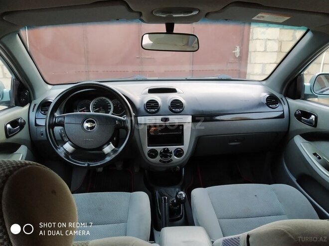 Chevrolet Lacetti 2007, 185,000 km - 1.6 l - Salyan