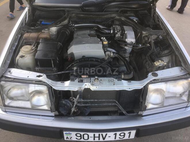 Mercedes E 200 1993, 36,000 km - 2.0 l - Tovuz