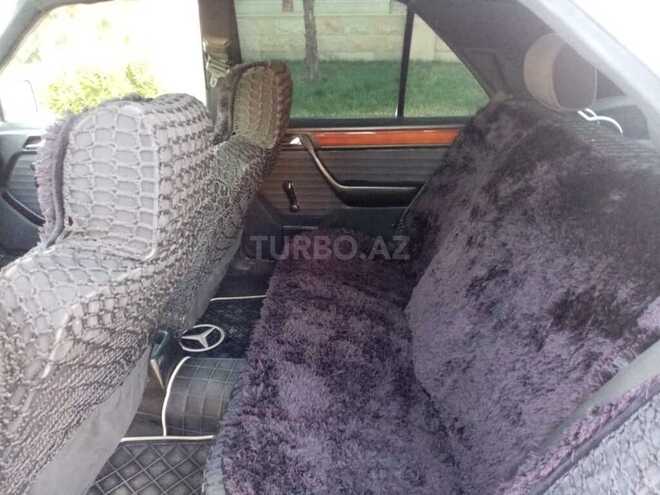 Mercedes E 200 1993, 36,000 km - 2.0 l - Tovuz