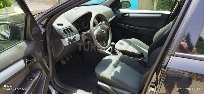 Opel Astra 2005, 280,000 km - 1.3 l - Bakı
