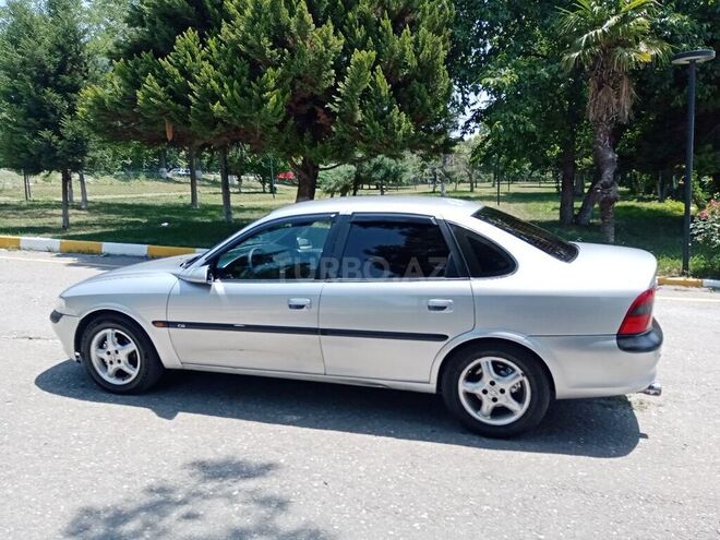Opel Vectra 1998, 369,764 km - 1.8 l - Şəki
