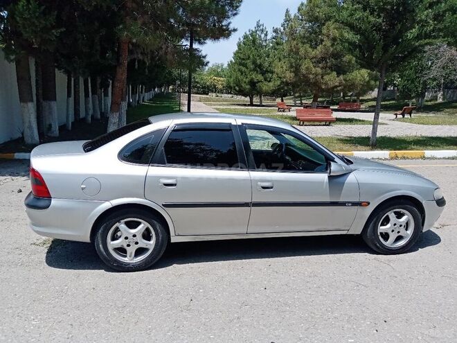 Opel Vectra 1998, 369,764 km - 1.8 l - Şəki