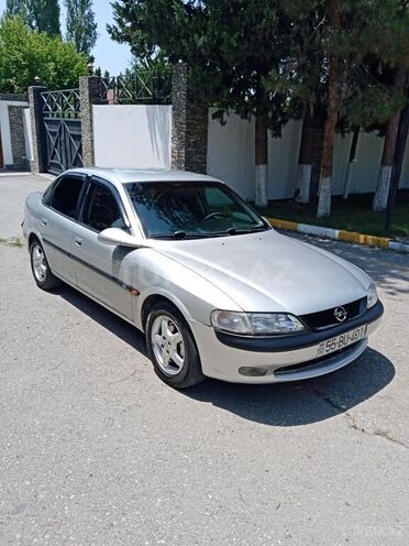 Opel Vectra 1998, 369,764 km - 1.8 l - Şəki