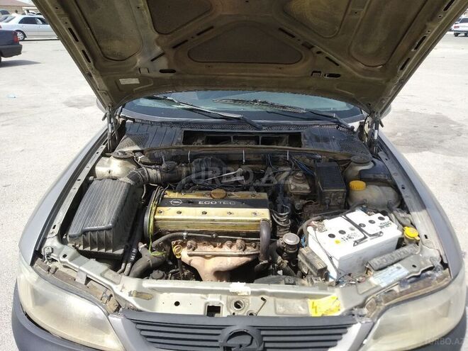 Opel Vectra 1997, 326,000 km - 2.0 l - Sumqayıt