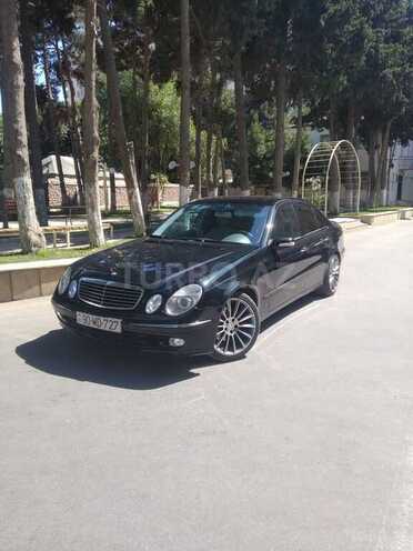 Mercedes E 320 2003, 270,000 km - 3.2 l - Bakı