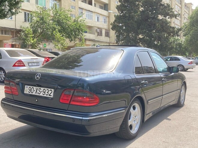 Mercedes E 220 2000, 350,000 km - 2.2 l - Bakı