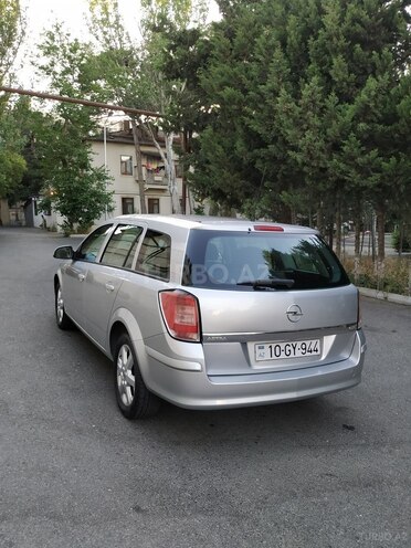Opel Astra 2010, 166,000 km - 1.3 l - Bakı