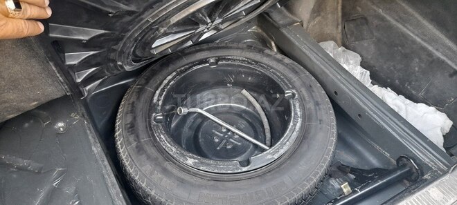 Mercedes E 300 1987, 368,000 km - 0.3 л - Bakı