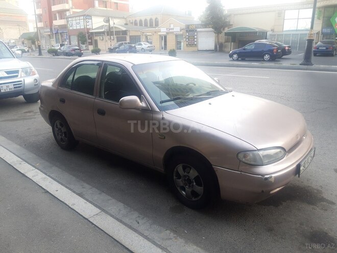 Hyundai Accent 1996, 213,000 km - 1.3 л - Bakı