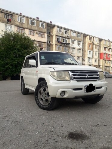 Mitsubishi Pajero io 2000, 400,000 km - 2.0 l - Sumqayıt