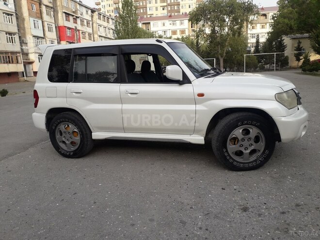 Mitsubishi Pajero io 2000, 400,000 km - 2.0 l - Sumqayıt