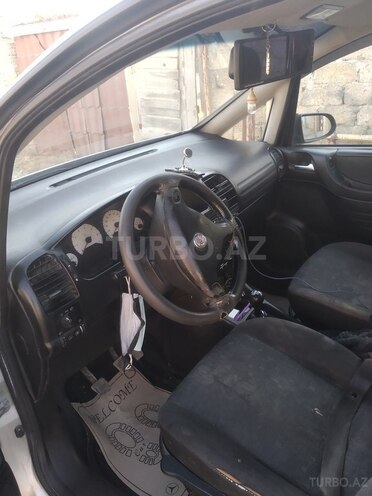 Opel Zafira 2002, 300,000 km - 1.8 l - Bakı