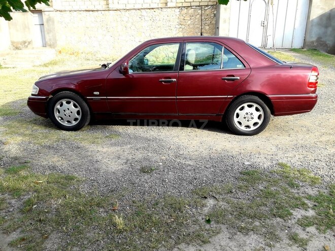 Mercedes C 180 1996, 312,231 km - 1.8 л - Gəncə