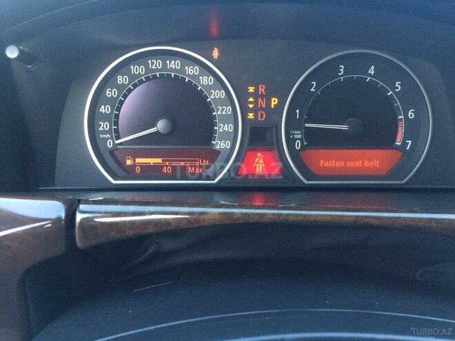 BMW 735 2002, 325,800 km - 3.6 l - Bakı
