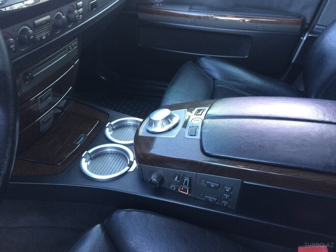 BMW 735 2002, 325,800 km - 3.6 l - Bakı