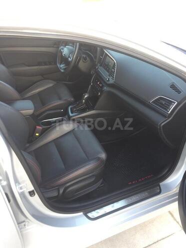 Hyundai Elantra 2017, 41,497 km - 1.6 l - Bakı