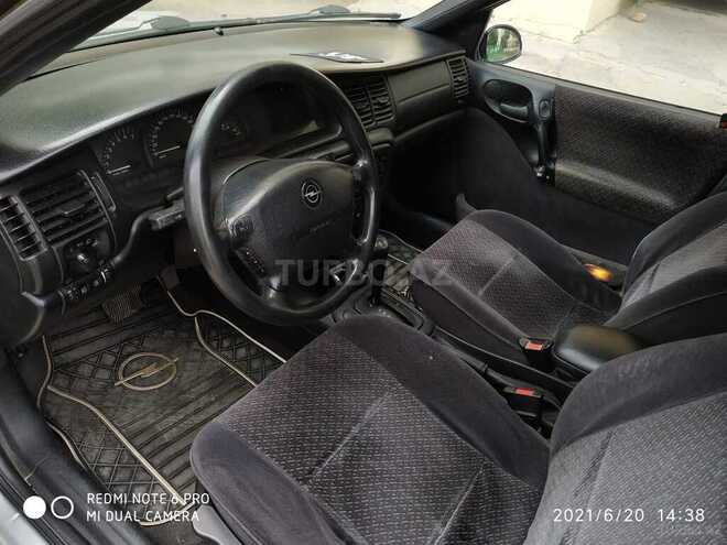 Opel Vectra 1997, 272,000 km - 2.0 l - Sumqayıt