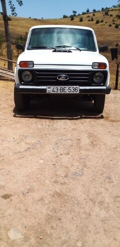 LADA (VAZ) Niva 2002, 213,000 km - 1.7 l - Lerik
