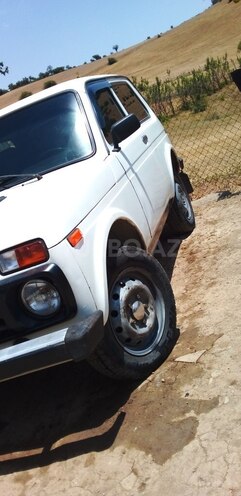 LADA (VAZ) Niva 2002, 213,000 km - 1.7 l - Lerik