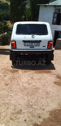 LADA (VAZ) Niva 2002, 213,000 km - 1.7 l - Lerik