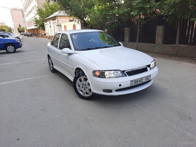 Opel Vectra 1999, 272,000 km - 1.8 l - Sumqayıt