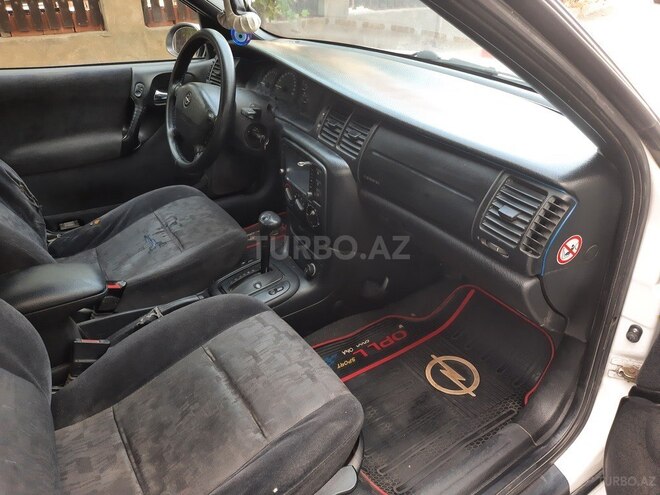 Opel Vectra 1999, 272,000 km - 1.8 l - Sumqayıt