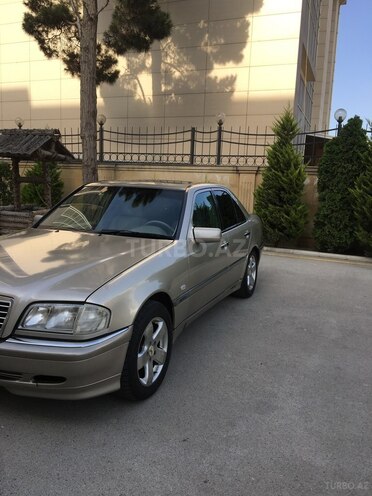 Mercedes C 240 1998, 332,000 km - 2.4 l - Bakı