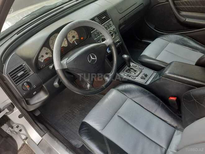 Mercedes C 230 2000, 280,000 km - 2.3 l - Bakı