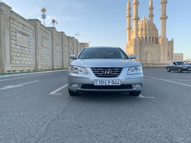Hyundai Sonata 2009, 179,500 km - 2.0 л - Bakı