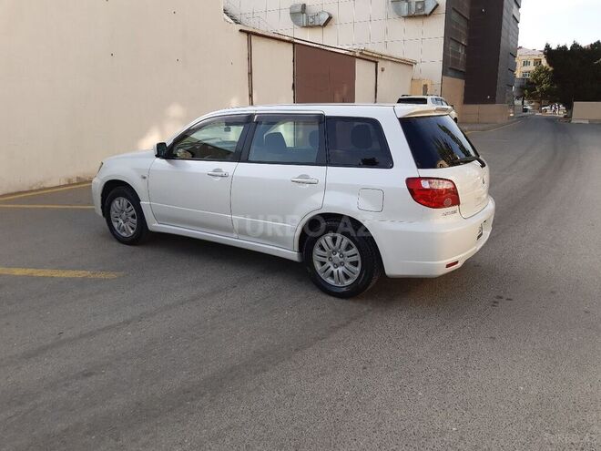 Mitsubishi Airtrek 2004, 175,000 km - 2.0 l - Sumqayıt