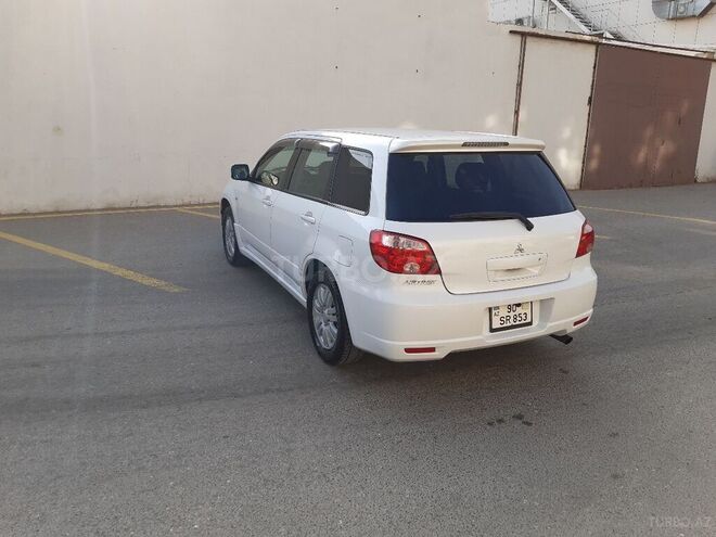 Mitsubishi Airtrek 2004, 175,000 km - 2.0 l - Sumqayıt
