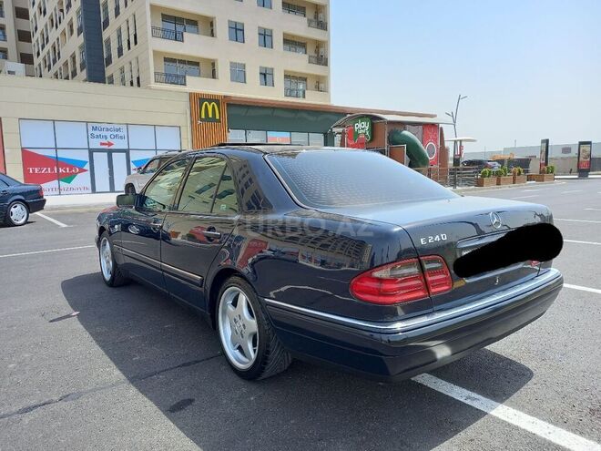 Mercedes E 240 1998, 268,000 km - 2.4 л - Sumqayıt