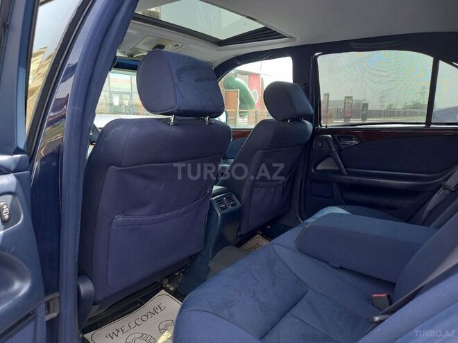 Mercedes E 240 1998, 268,000 km - 2.4 л - Sumqayıt