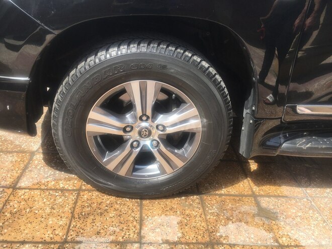 Toyota Land Cruiser 2010, 286,000 km - 4.0 l - Bakı