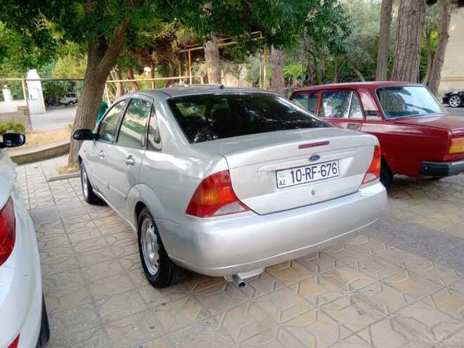 Ford Focus 2001, 111,110 km - 2.0 l - Bakı