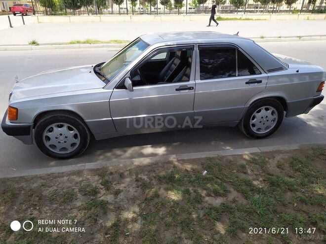Mercedes 190 1992, 394,000 km - 2.0 l - Sumqayıt